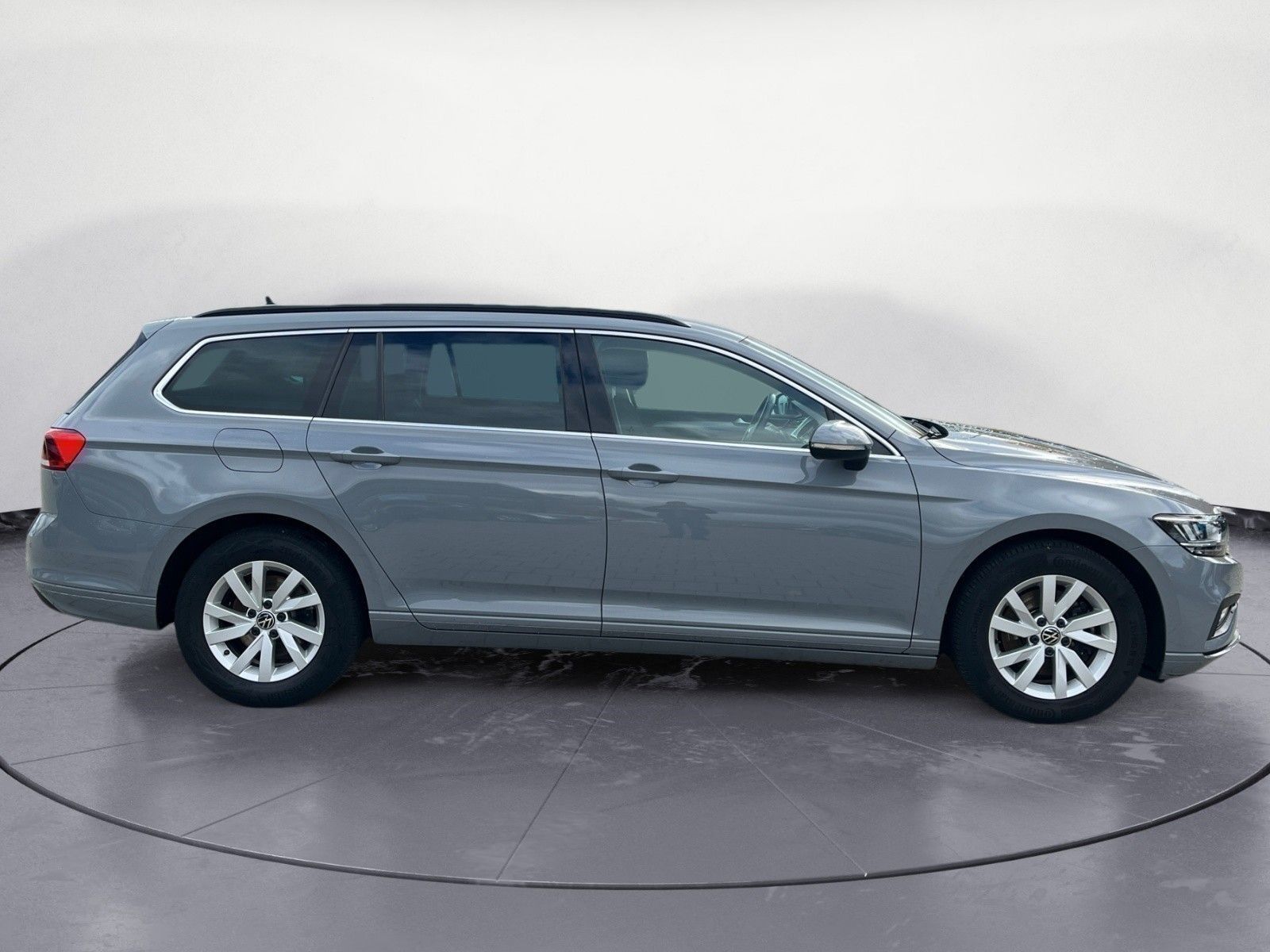 Volkswagen Passat Variant - Bild 6