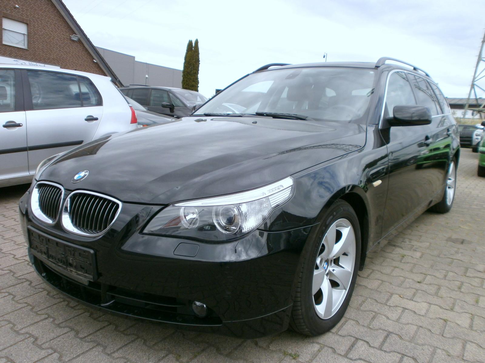 BMW 530 2006 — interior