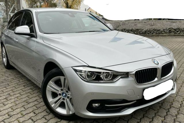 BMW 330e iPerformance Sport Line  Service inclusive