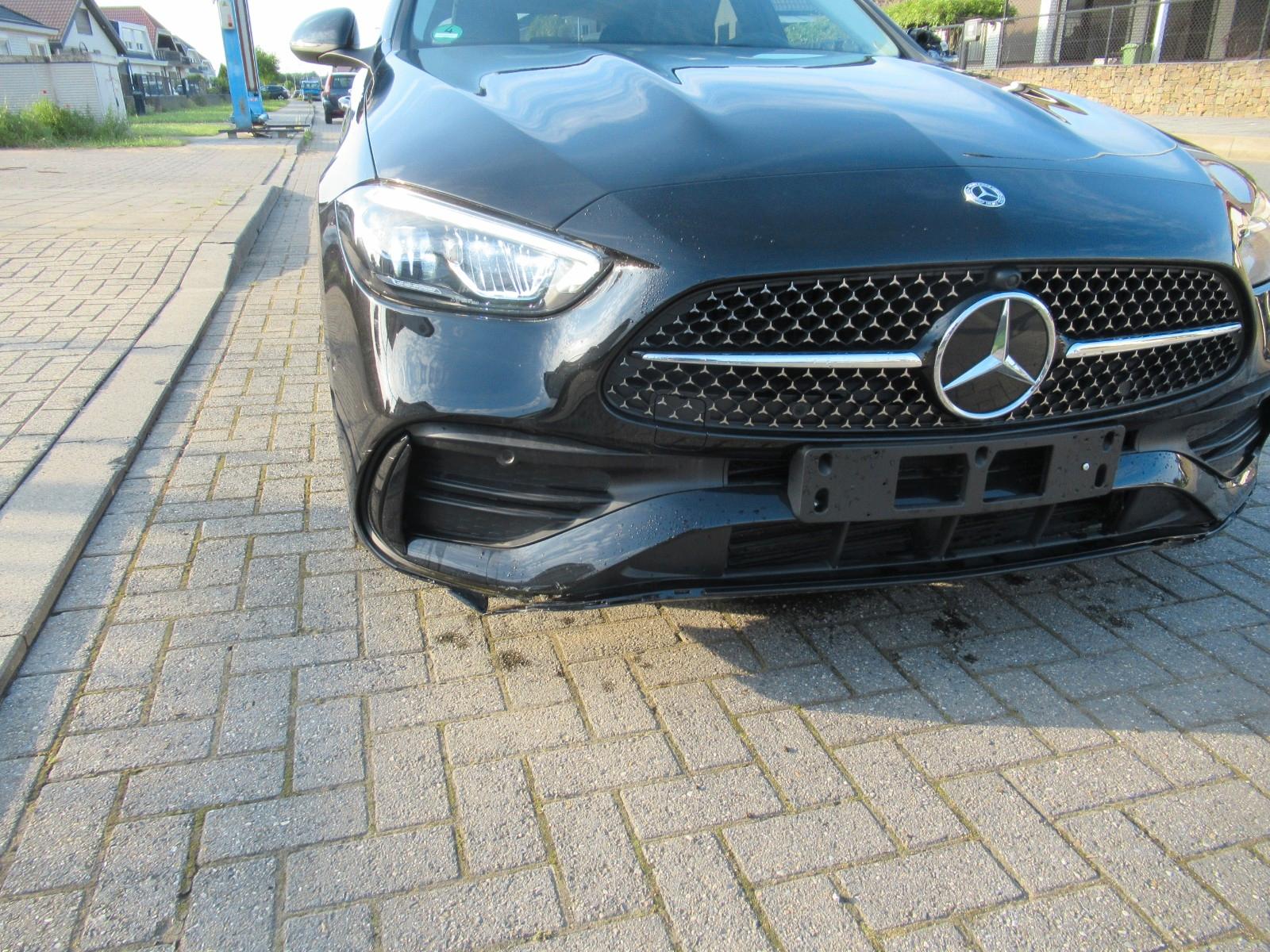 Mercedes-Benz C 180 T AMG *NIGHT*PANO*ALCANTARA*ANHANGERKUPPL.