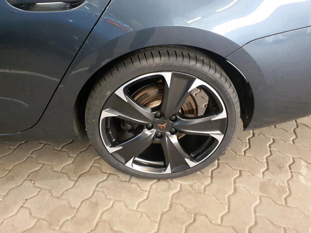 Cupra Leon SP 1.4 TSI e-Hybrid 180kW AHK*tempo*PDC*RFK