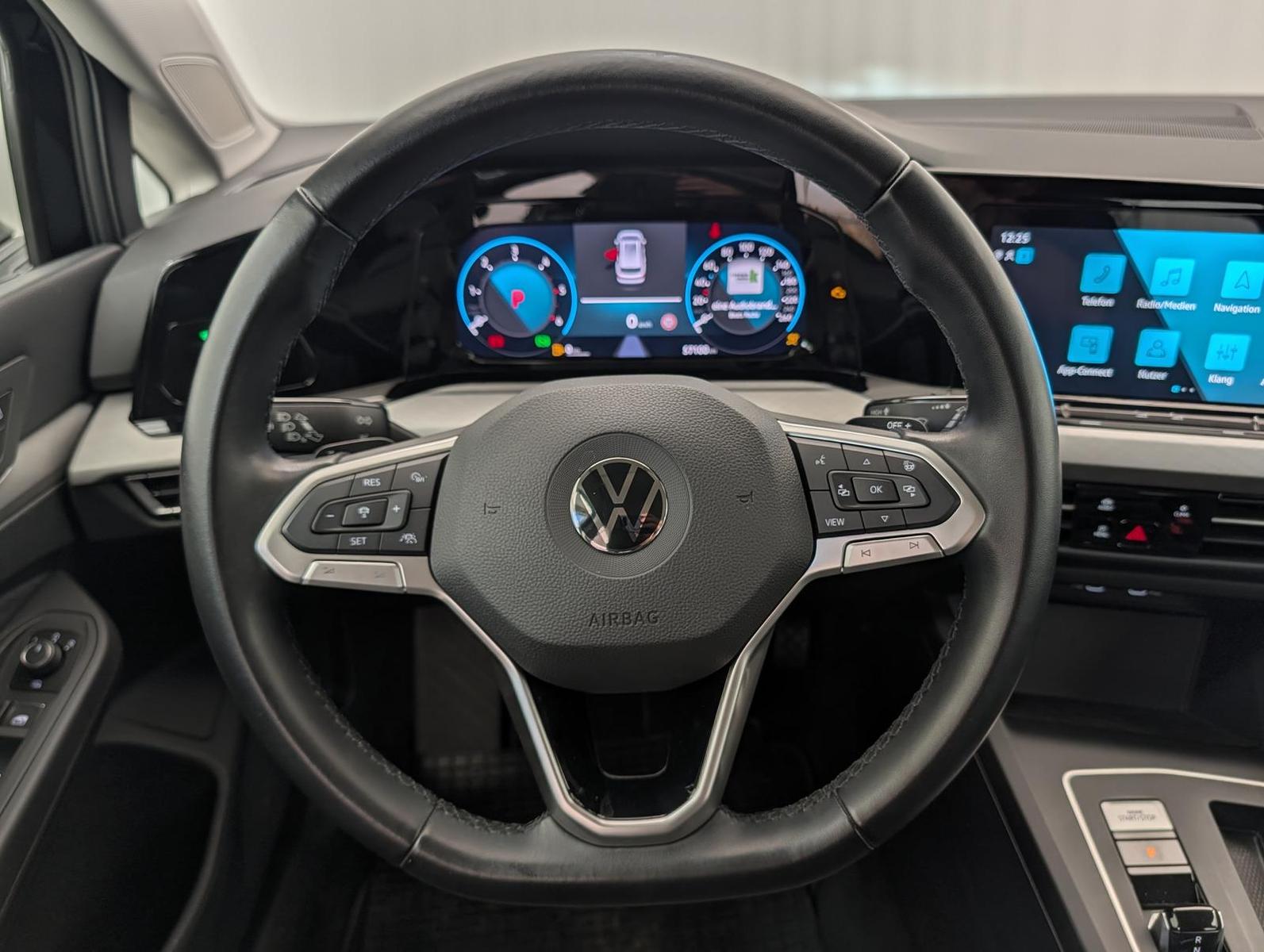Volkswagen Golf 2.0 TDI DSG Life LED Navi virt.Cock ACC, миниатюра 8
