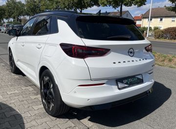 Opel Grandland GSe 1.6 PlugIn Hybrid 4 AHK Matrix-LED