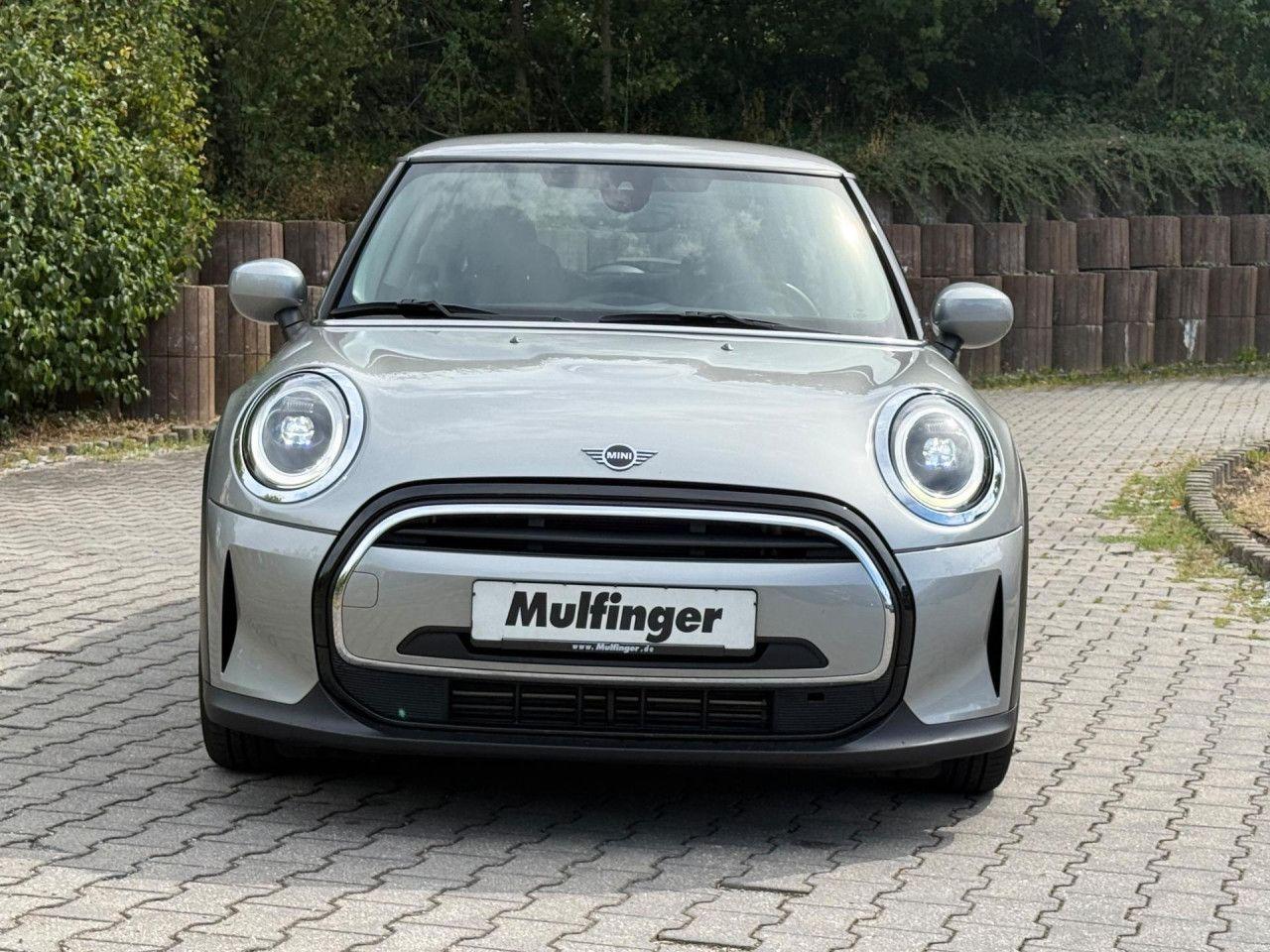 MINI Cooper Essential Trim LED DrivAss.Sitzheizung