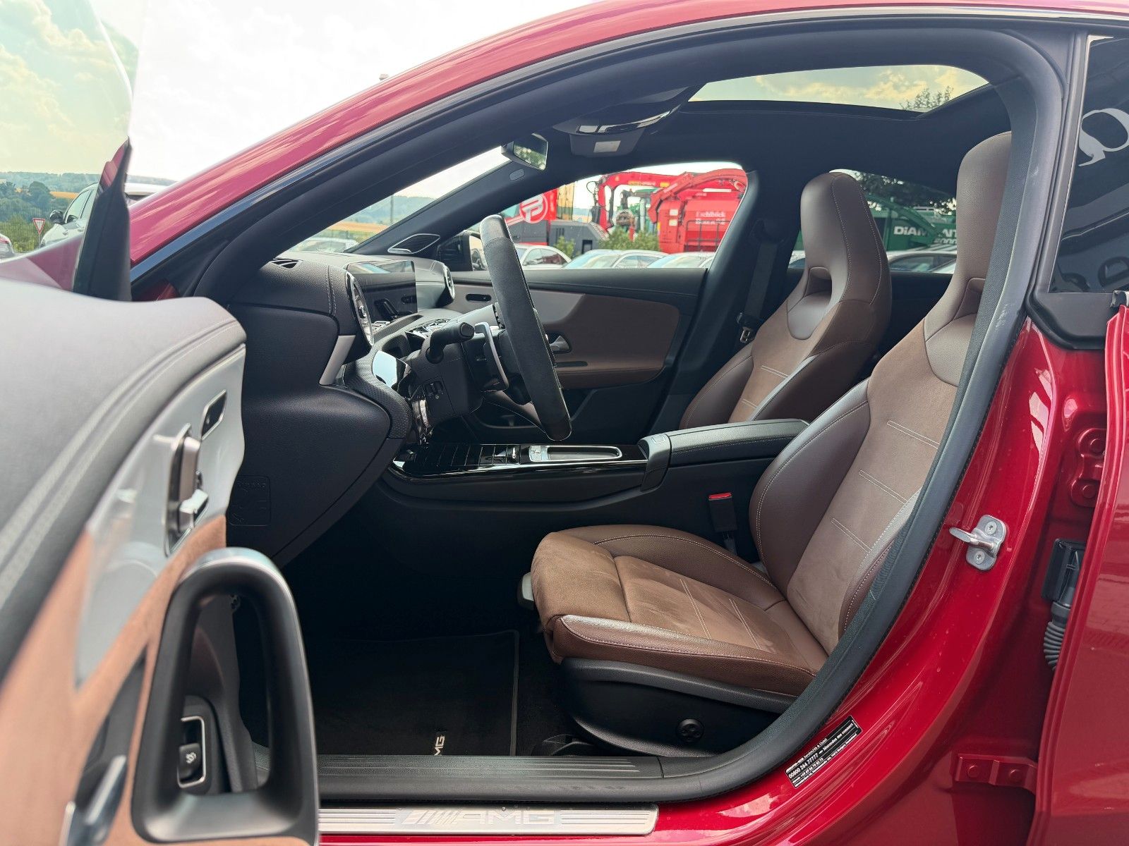 Fahrzeugabbildung Mercedes-Benz CLA 45 S AMG+Pano+Burm+Memory+Distr+HUD+360