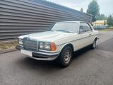 Mercedes-Benz 280 CE  W123 Coupe Schiebedach - Mercedes-Benz 280 aus 1979: 280ce