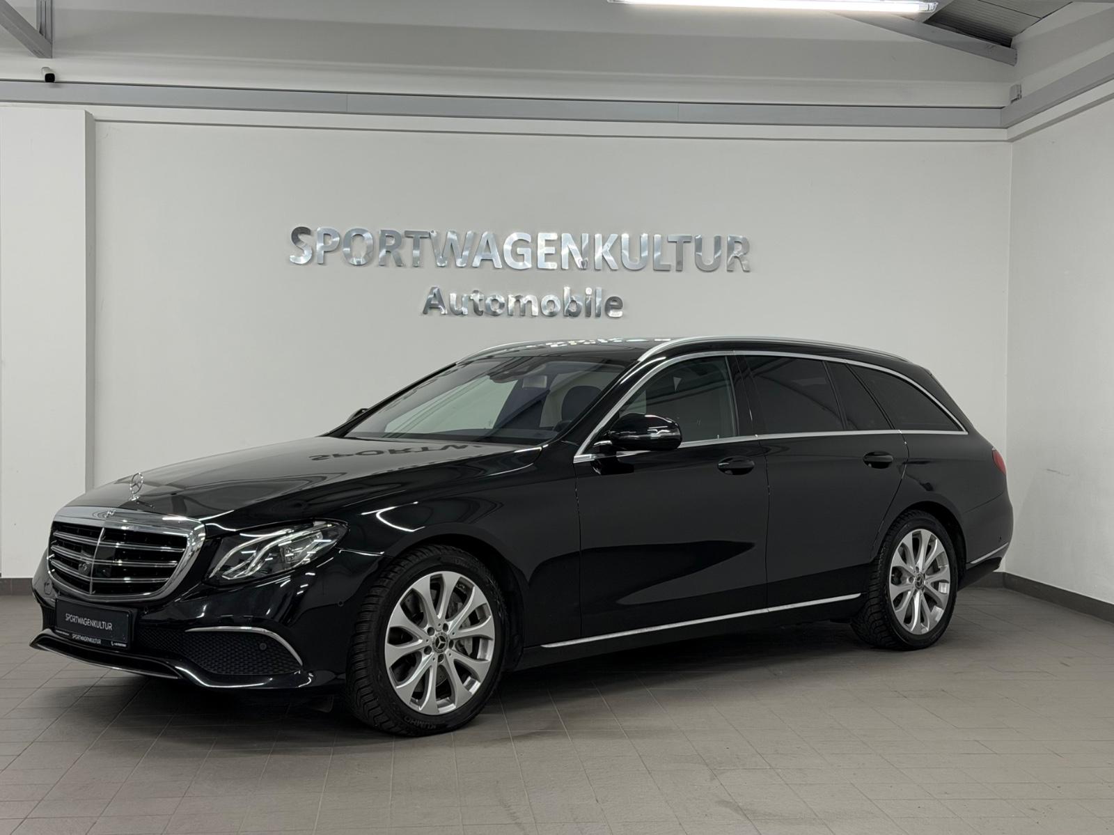 Mercedes-Benz E450 T-Modell 4Matic ACC PANO LED KAMERA