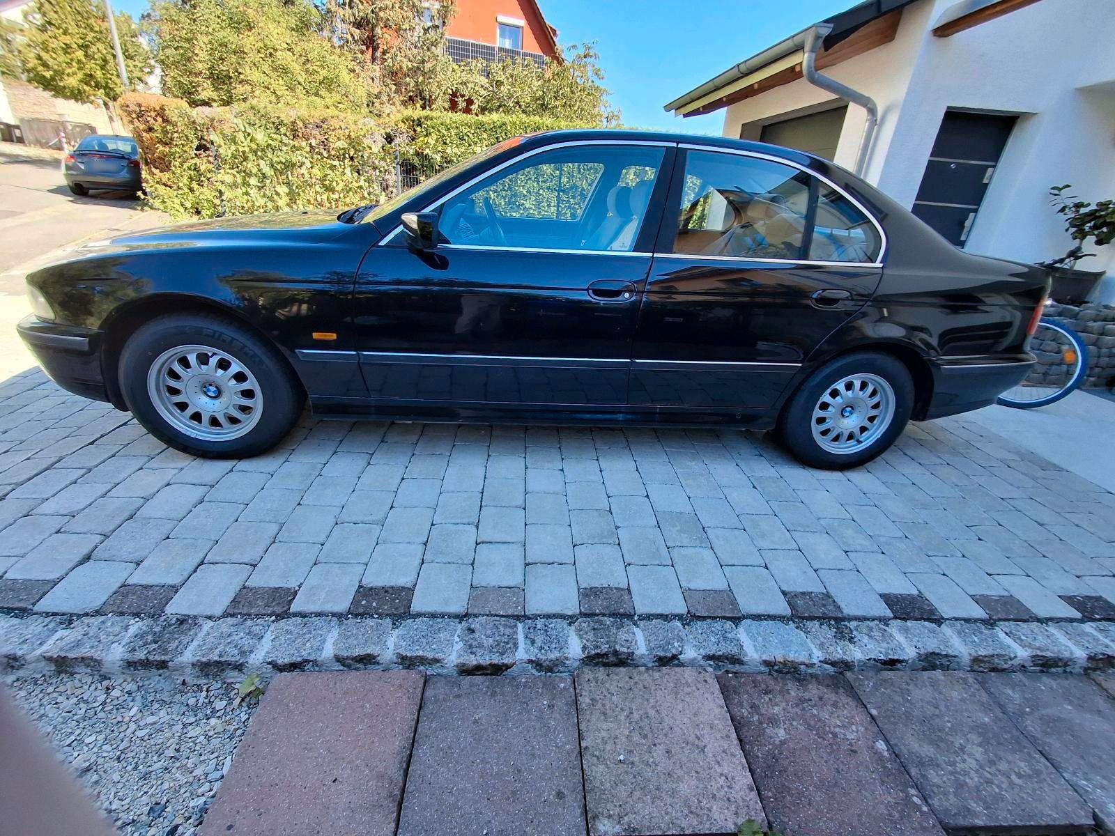 BMW 520