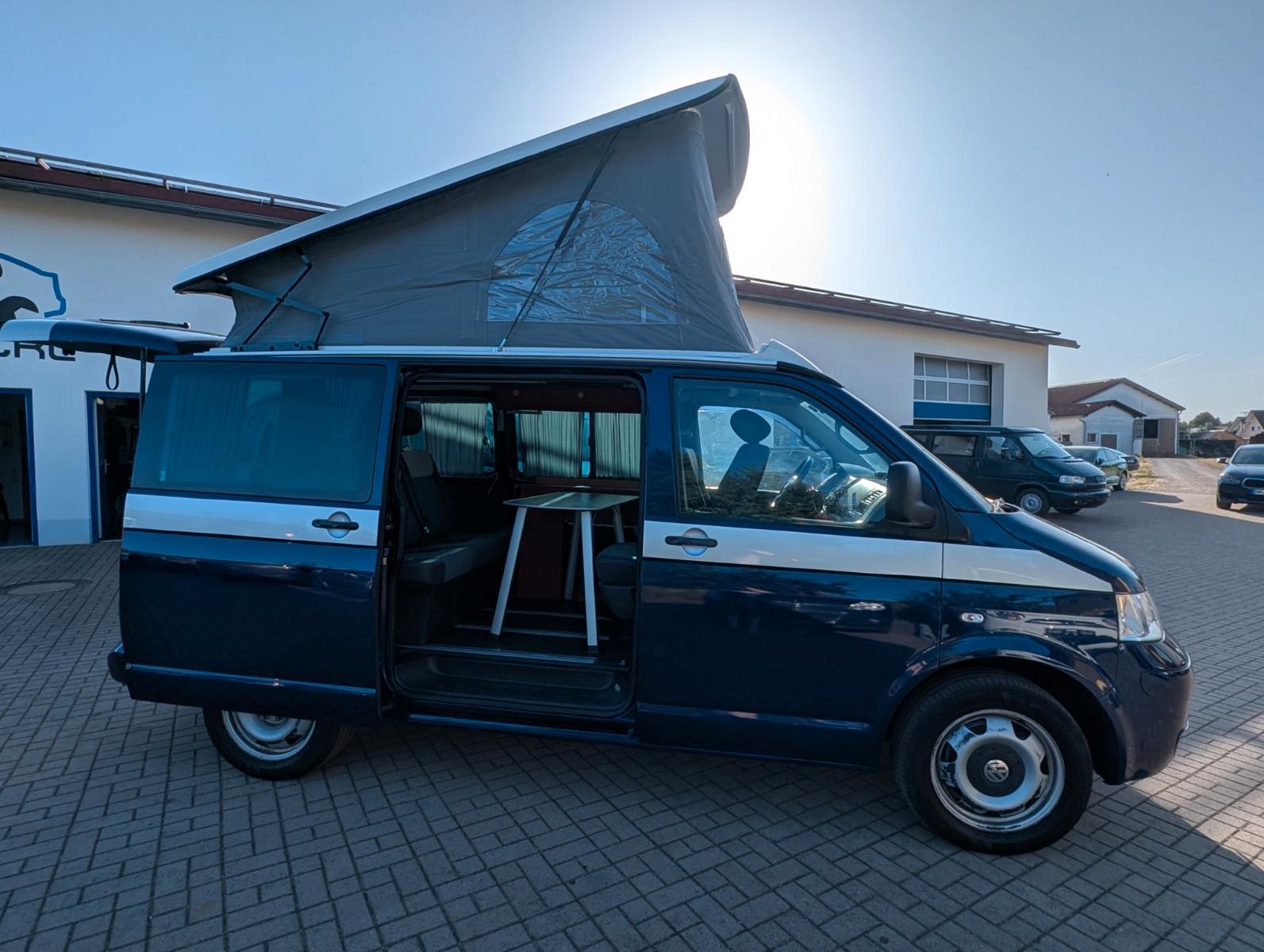 VOLKSWAGEN T5 CALIFORNIA STARTLINE 2.5 TDI 131ch BVM Sièges chauffants Toit relevable