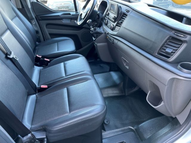 Fahrzeugabbildung Ford Transit Custom Tourneo 2.0 TDCi 320 L1 Trend 9-S