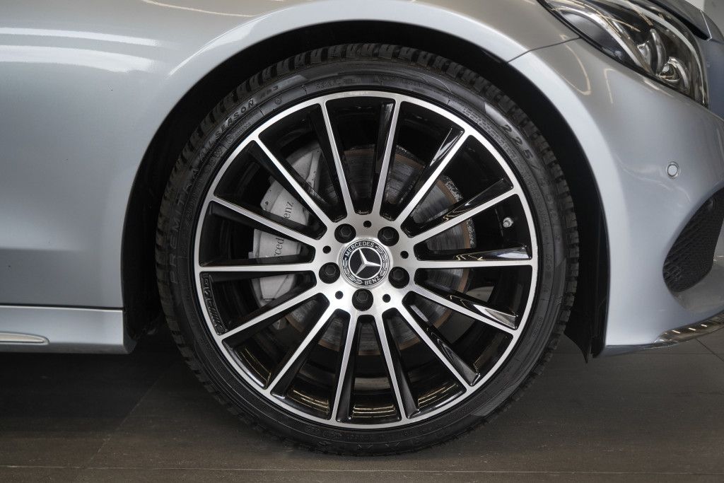 Mercedes Benz C 300