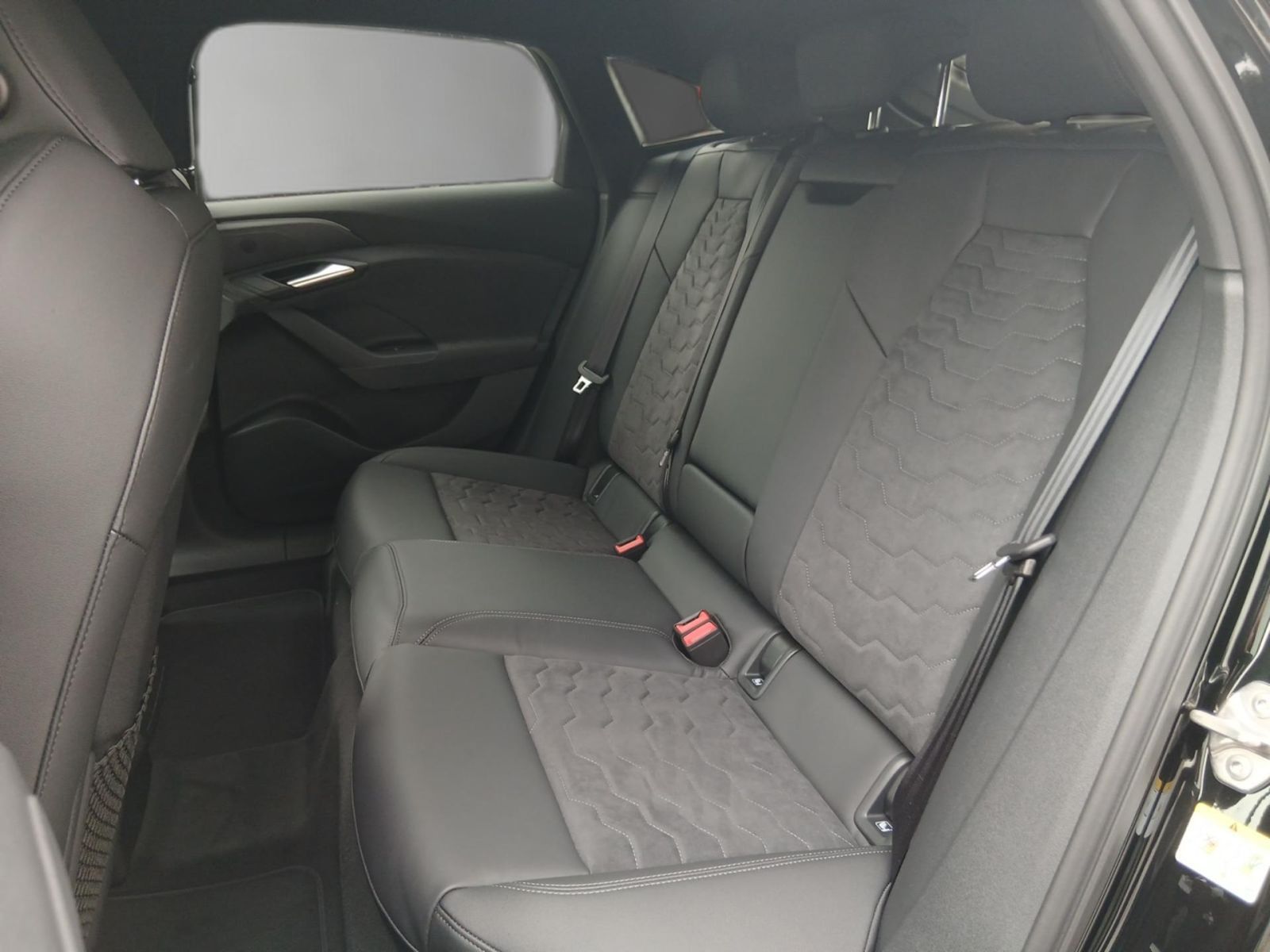 Audi A6 e-tron - Bild 21