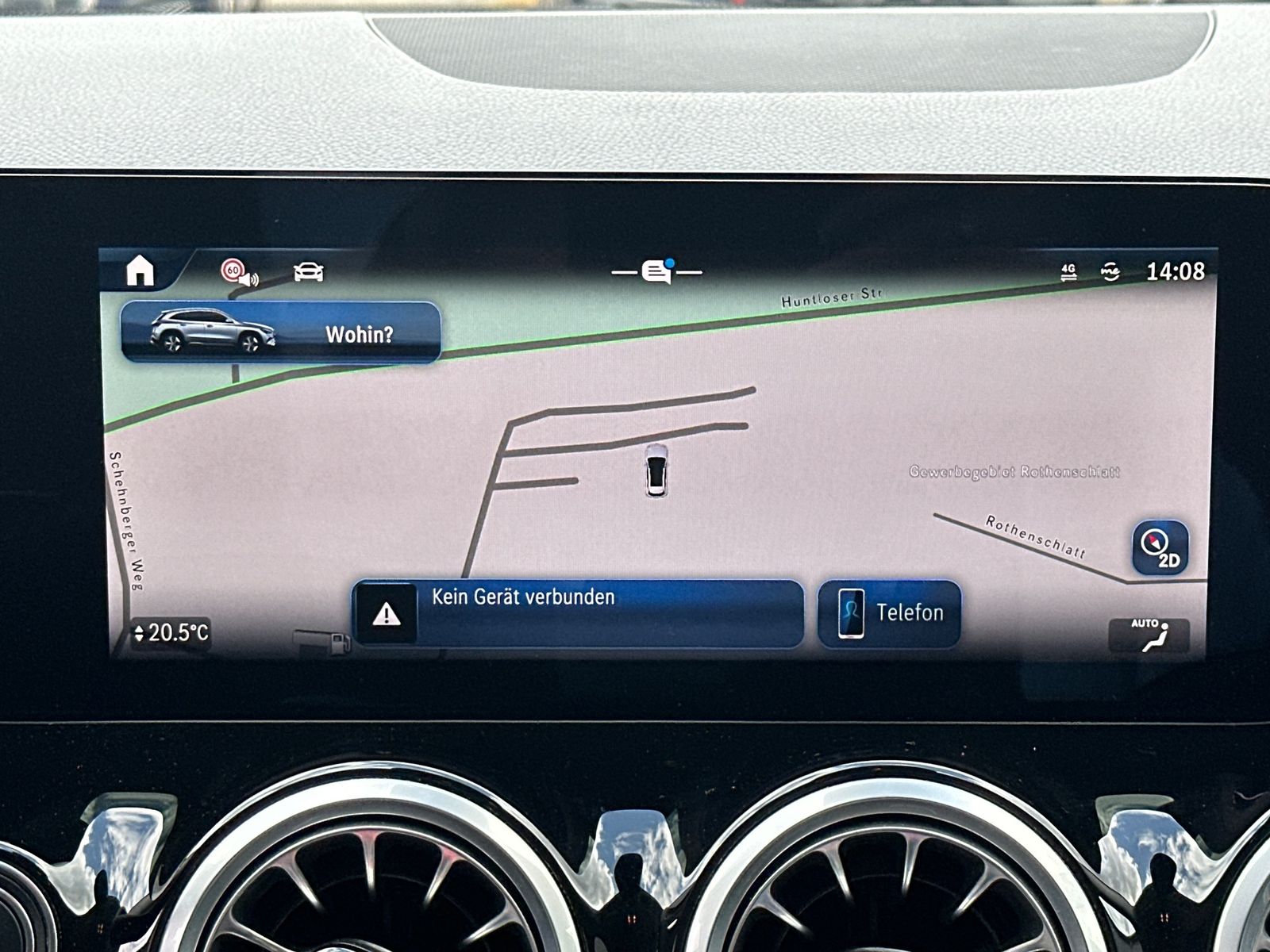 Fahrzeugabbildung Mercedes-Benz GLA 250 e Progressive Advanced NAV+LED+ACC