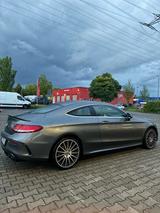 Mercedes-Benz C250 - Mercedes-Benz 250: 250c