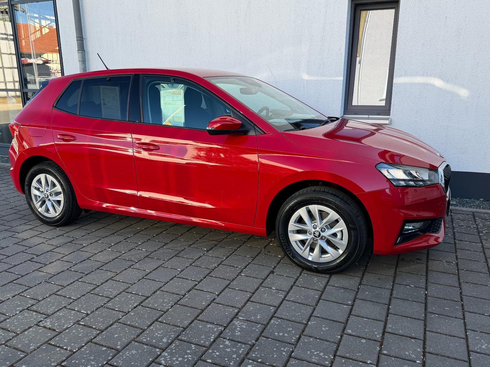 Skoda Fabia 1.0l TSI DSG Classic (SH,Kam.,Alu,5/100)