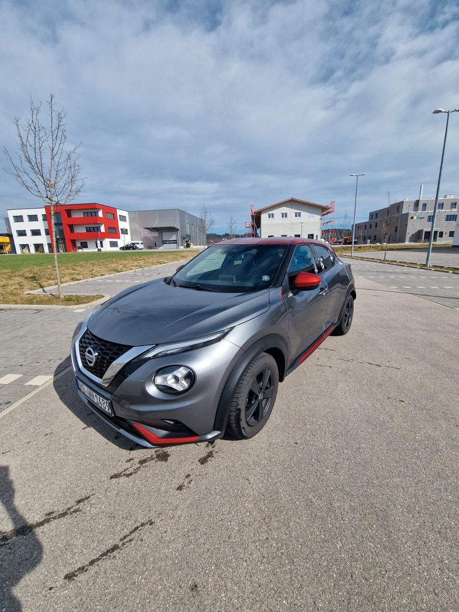 NISSAN Juke