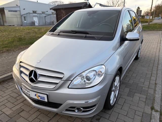 Mercedes-Benz B 200 B B 200;Navi,Automatik,SHZ,P-Dach,PDC