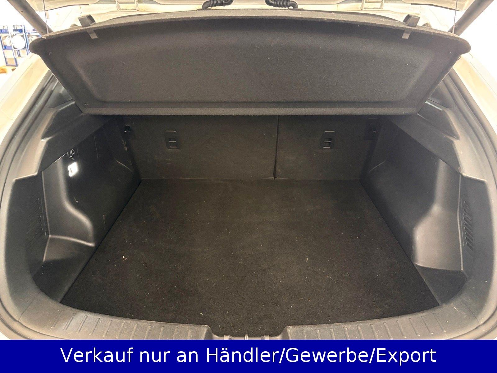 DFSK Fengon 5 Automatik AAC LED Leder Pano Navi