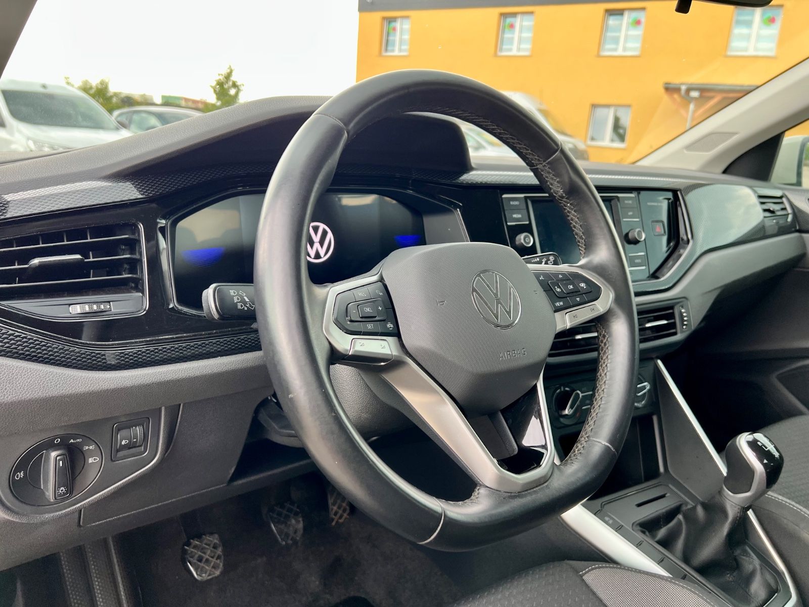 VW Polo Life KLIMA PDC CARPLAY LED