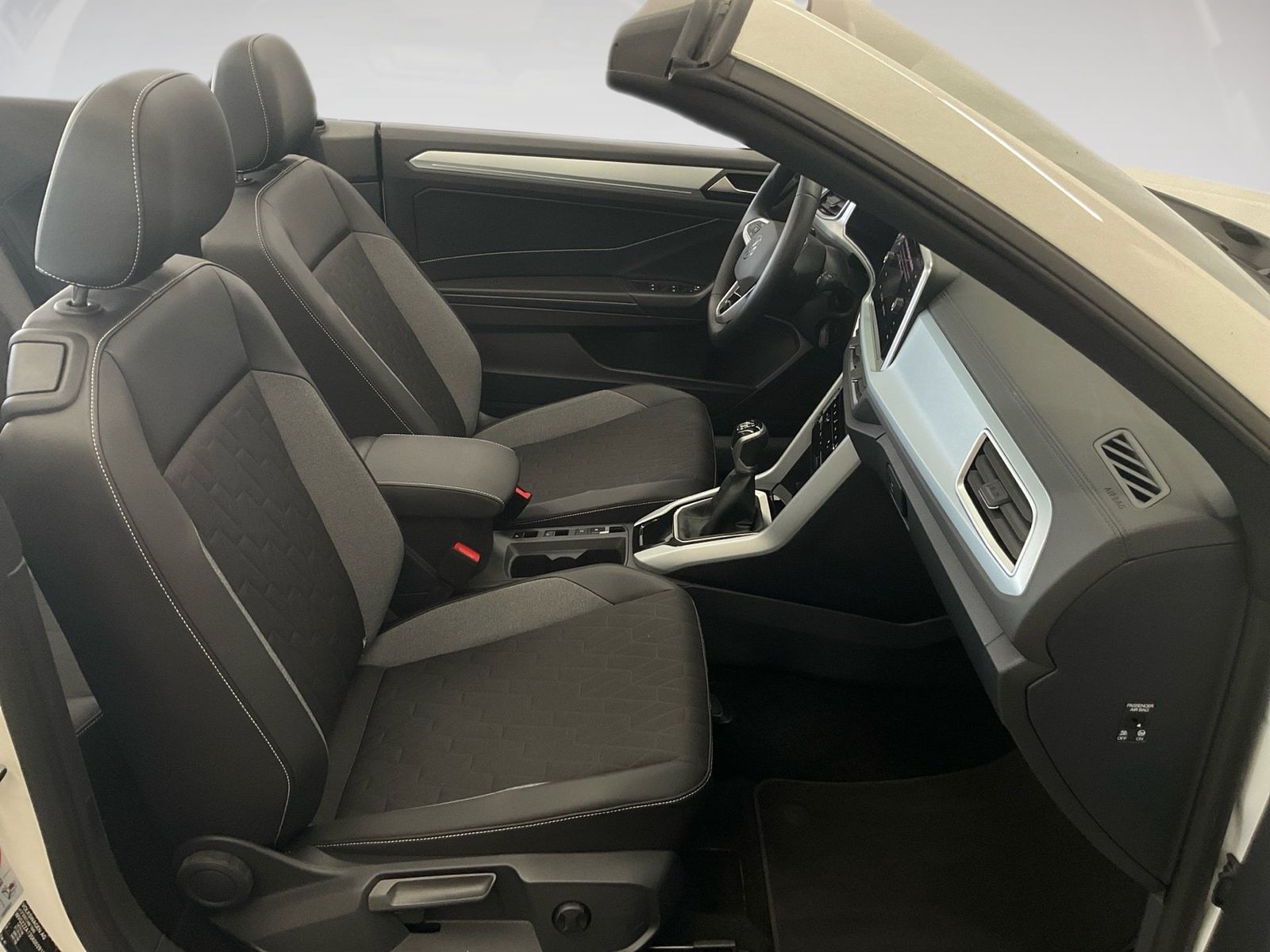 Volkswagen T-Roc - Bild 9