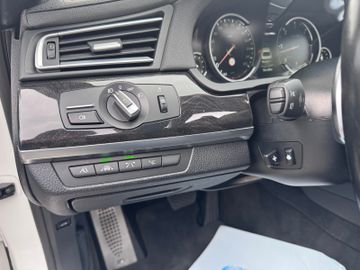 BMW 730 - 11