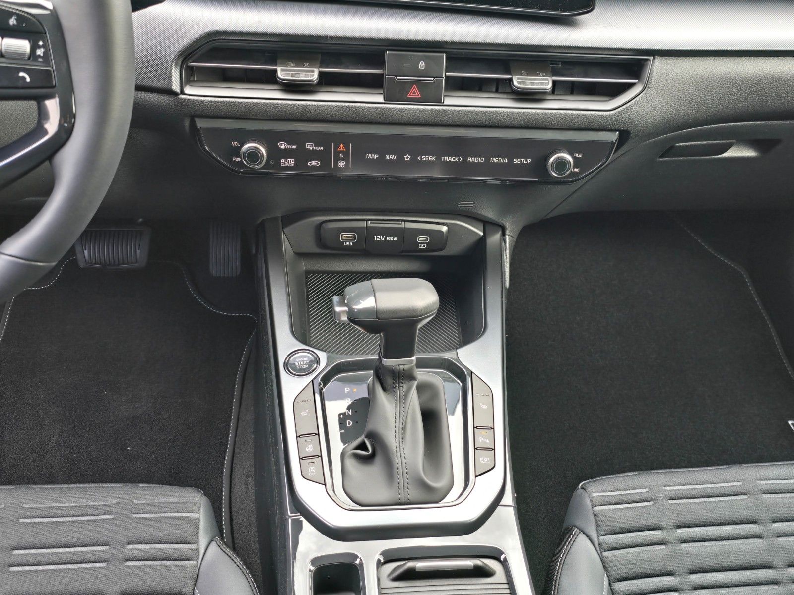 Fahrzeugabbildung Kia XCEED 1.6T 150 DCT VIS KOM+ TEC SD 18"