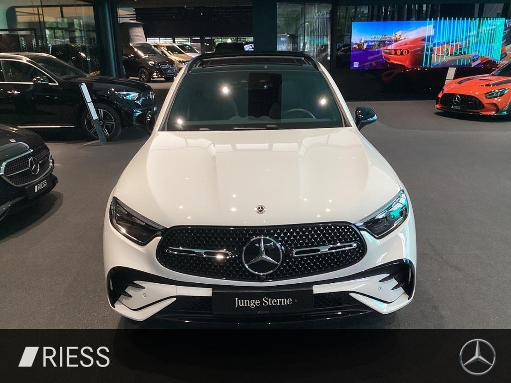 Mercedes-Benz GLC 220 d 4M AMG+PANO+AHK+Distronic+DigitalLight