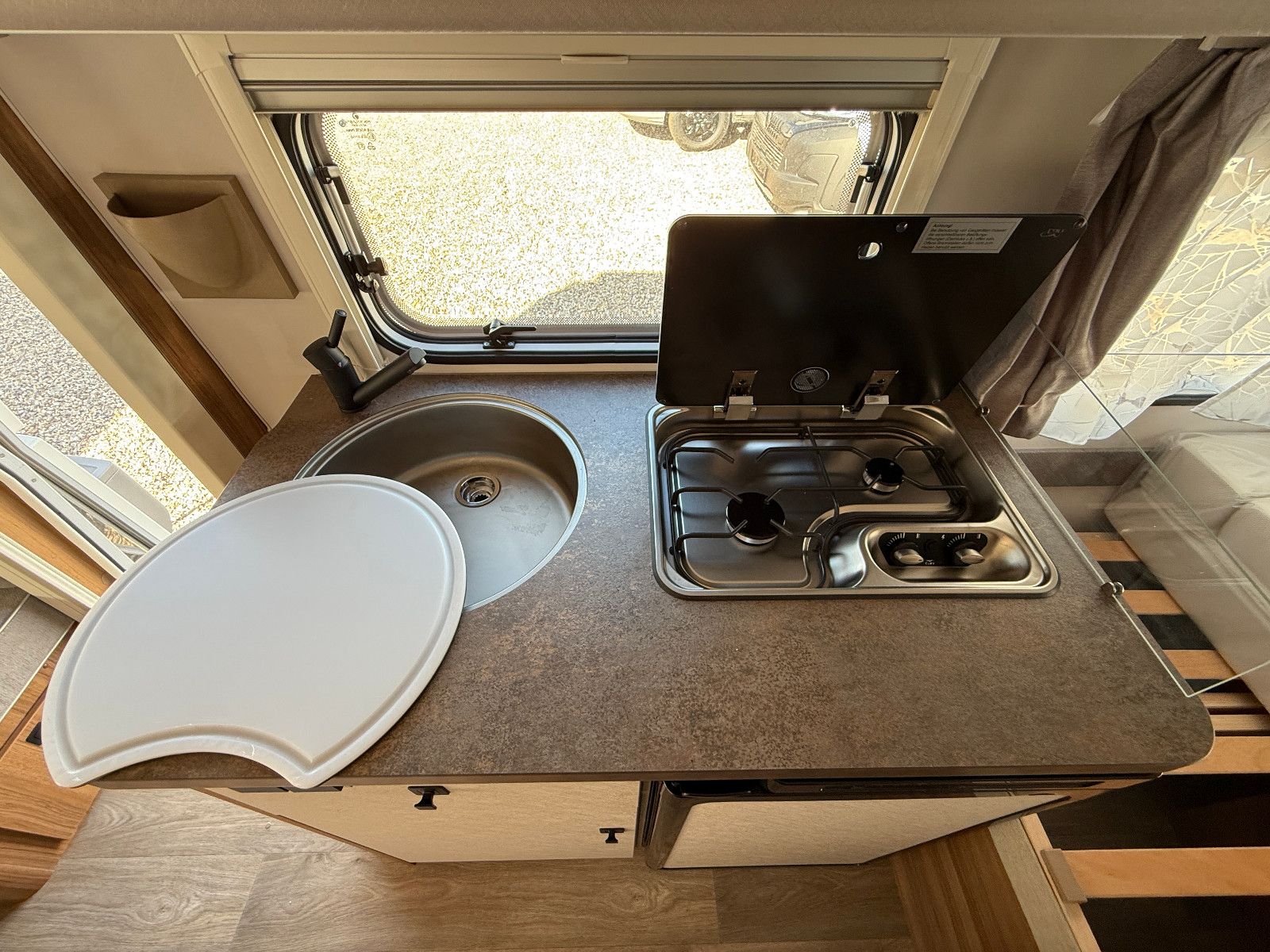 Fahrzeugabbildung HYMER / ERIBA / HYMERCAR Eriba Touring 530 -Legend - 5.849€ SPAREN