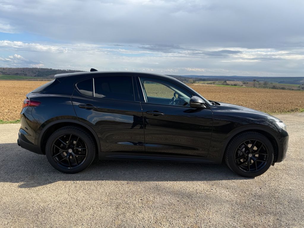 Image of Alfa Romeo Stelvio
