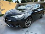 Toyota Avensis Touring Sports (T27) 1,6 Valvemat - Toyota Avensis: Kombi, T27