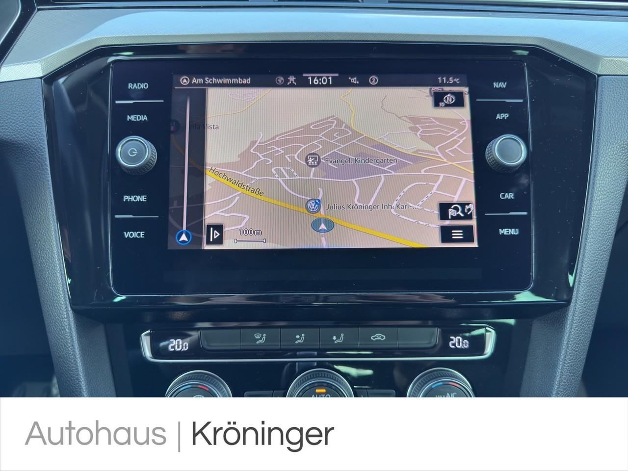 Volkswagen Passat Variant Business AHK Navi Privacy