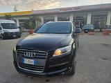 Audi Q7 3.0 V6 TDI 233CV quattro tiptronic - Audi Q7 Kombi Gebrauchtwagen