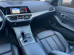 BMW 3 Touring 318d M Sport KLIMA,NAVI,PDC,360CAM,PDC