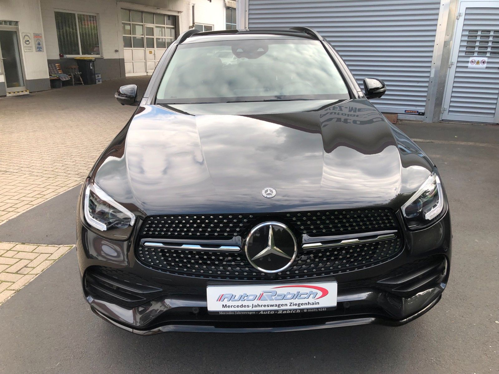 MERCEDES-BENZ GLC 300d AMG +Night+AHK+ABC+BEAM+HUD+SOUND+PANO+