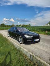 BMW 750i - - BMW 750 aus 2009: 750i