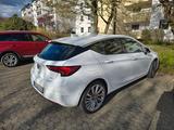 Opel Astra 1.6 Diesel Ultimate 100kW Automatik Ul... - Opel Astra mit Diesel-Antrieb: Limousine, 1.6