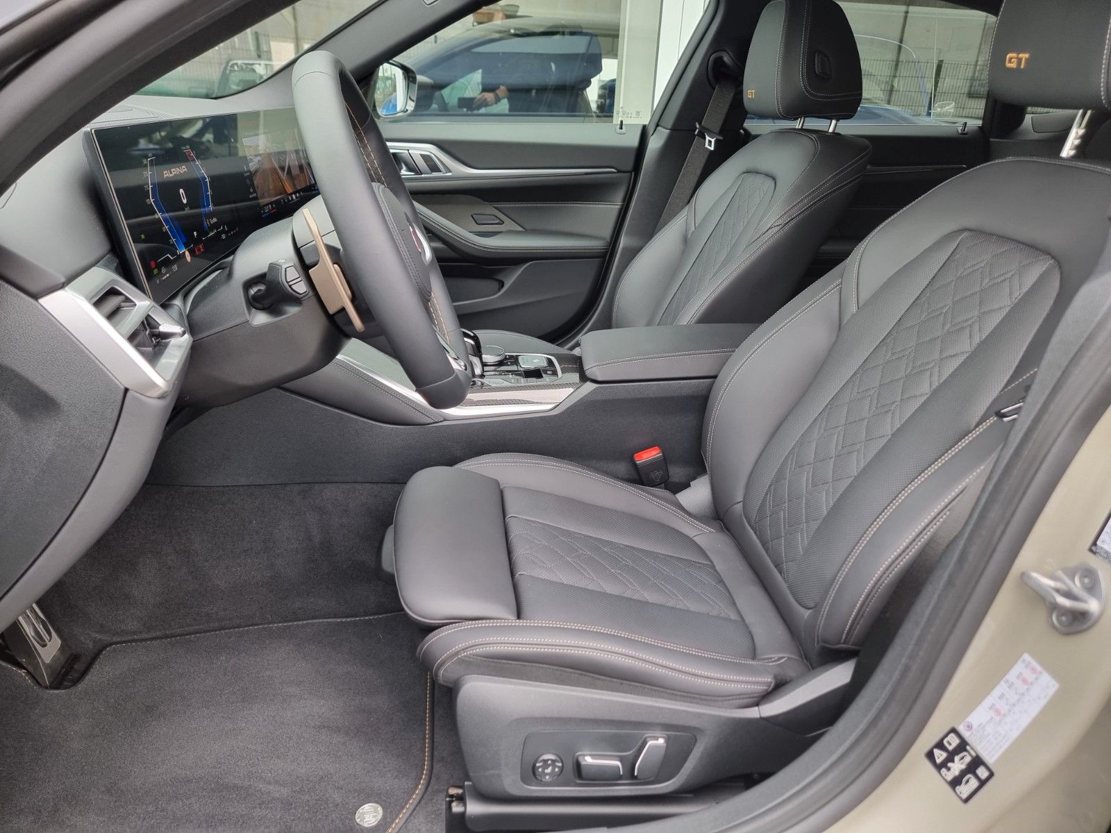 Fahrzeugabbildung ALPINA B4 3.0 Allrad GT/Neuzustand/Keramik+Foliert