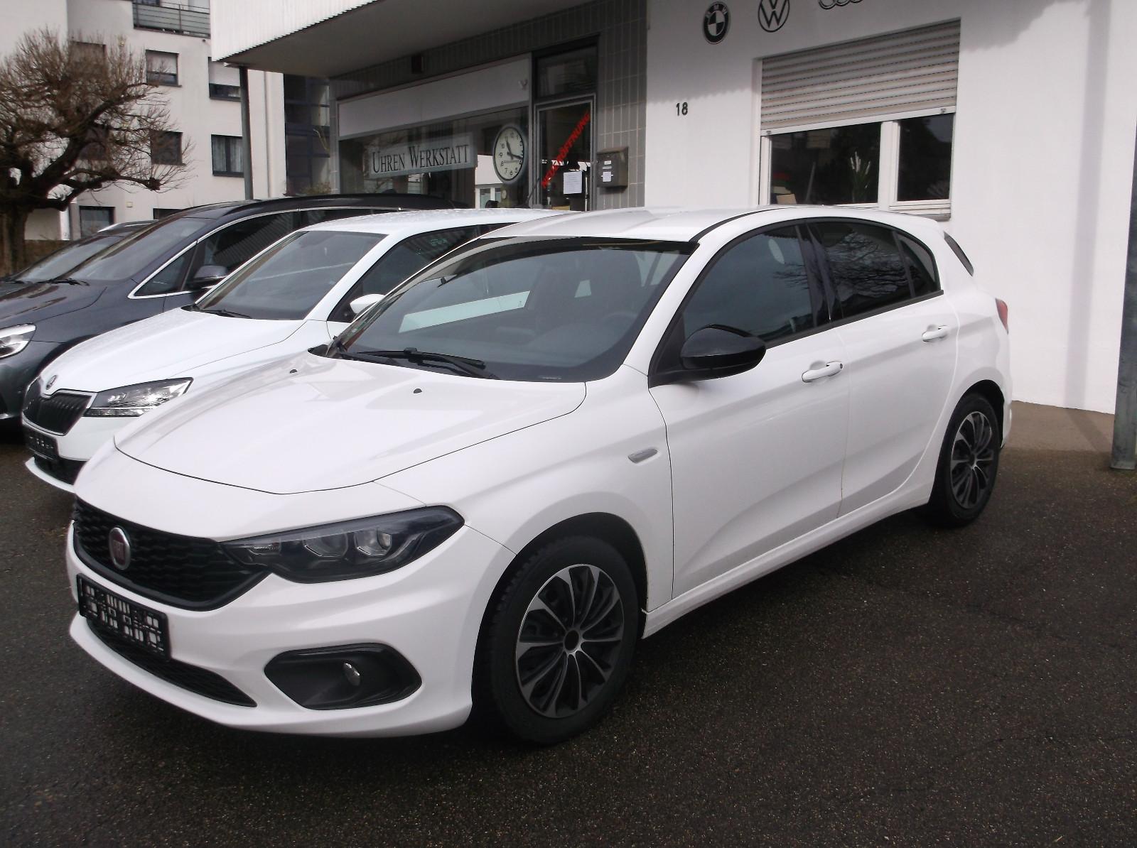 Fiat Tipo Sport/NAVI/KAMERA/8 FACH BEREIFT