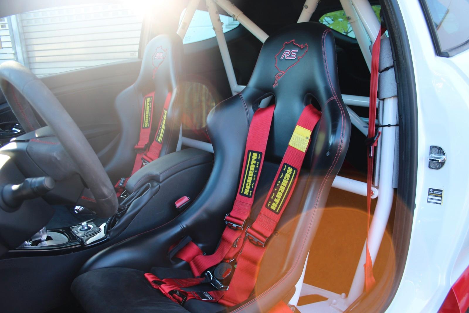 Renault Megane 3 RS Trophy