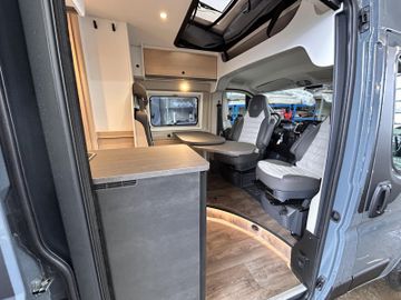 Sunlight Adventure Cliff 600 RT AWT beheizt Dieselheizung