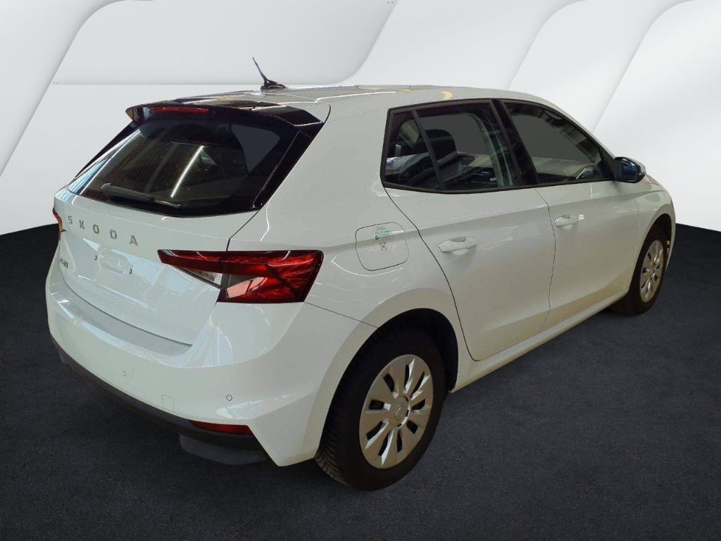 Fabia Essence 1.0 SHZG*Klima*PDC*LED*4-Türen