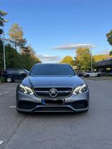 Mercedes-Benz W212 E 63 AMG S 4MATIC AMG S Carbon packet  - graue Mercedes-Benz E 63 AMG