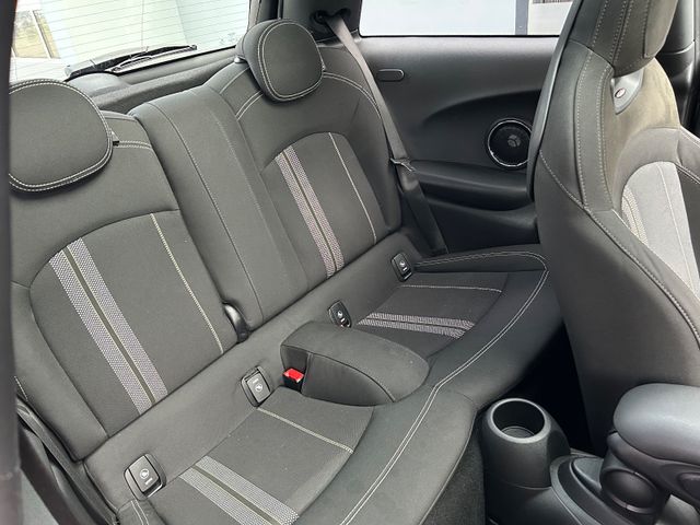 Fahrzeugabbildung MINI Cooper S John Cooper Works+Navi+18 Zoll+Panorama