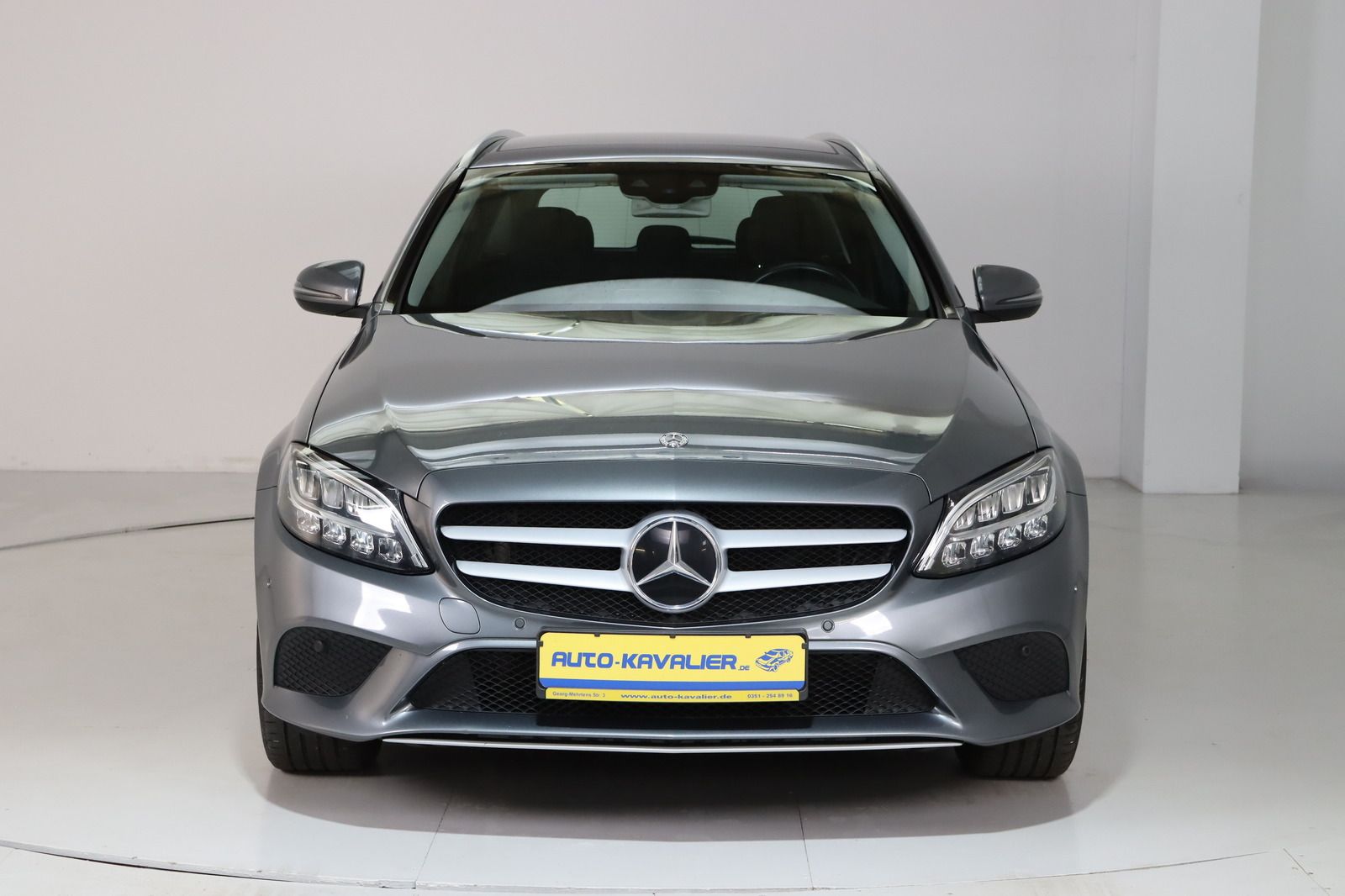 Fahrzeugabbildung Mercedes-Benz C 220 T d  4Matic * LED * DIS *