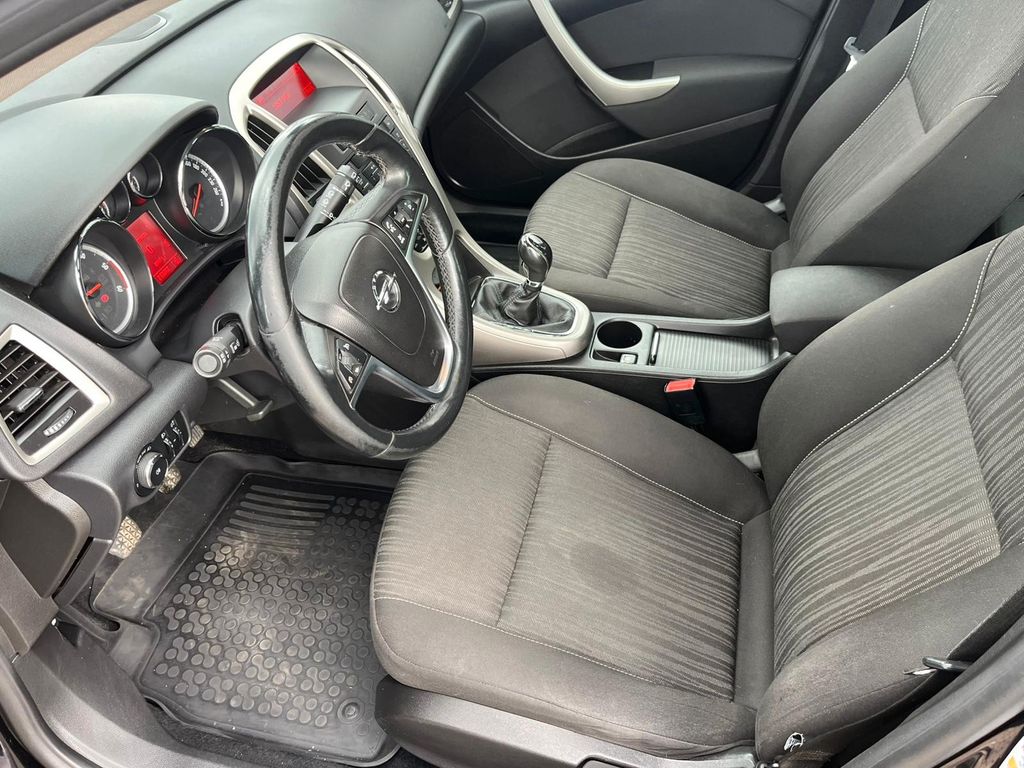 OPEL Astra Sports Tourer 1.7 CDTI Edition 92kW - Bild 6