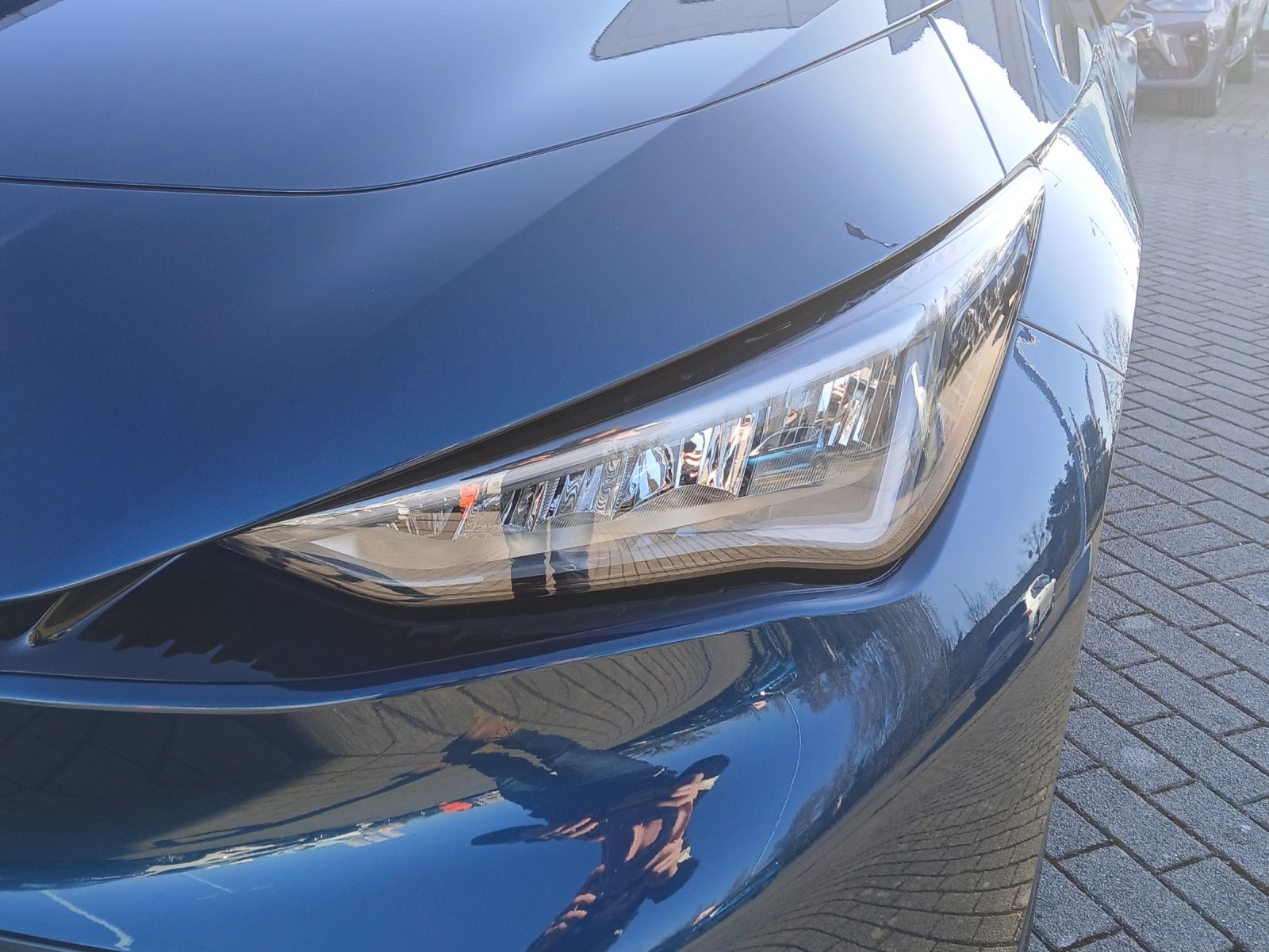 Fahrzeugabbildung CUPRA Born VZ PilotXL WP AR