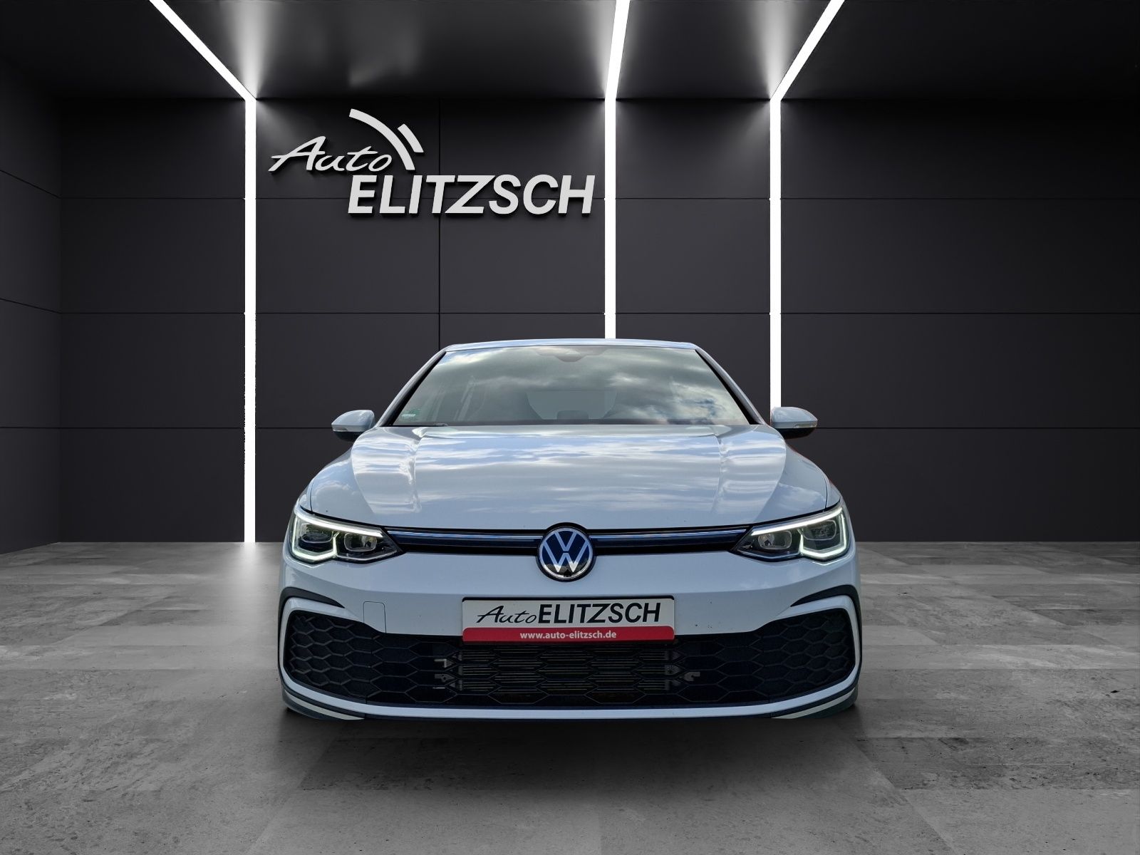 Fahrzeugabbildung Volkswagen Golf VIII GTD LEDplus Navi AID ACC PDC SH 19"