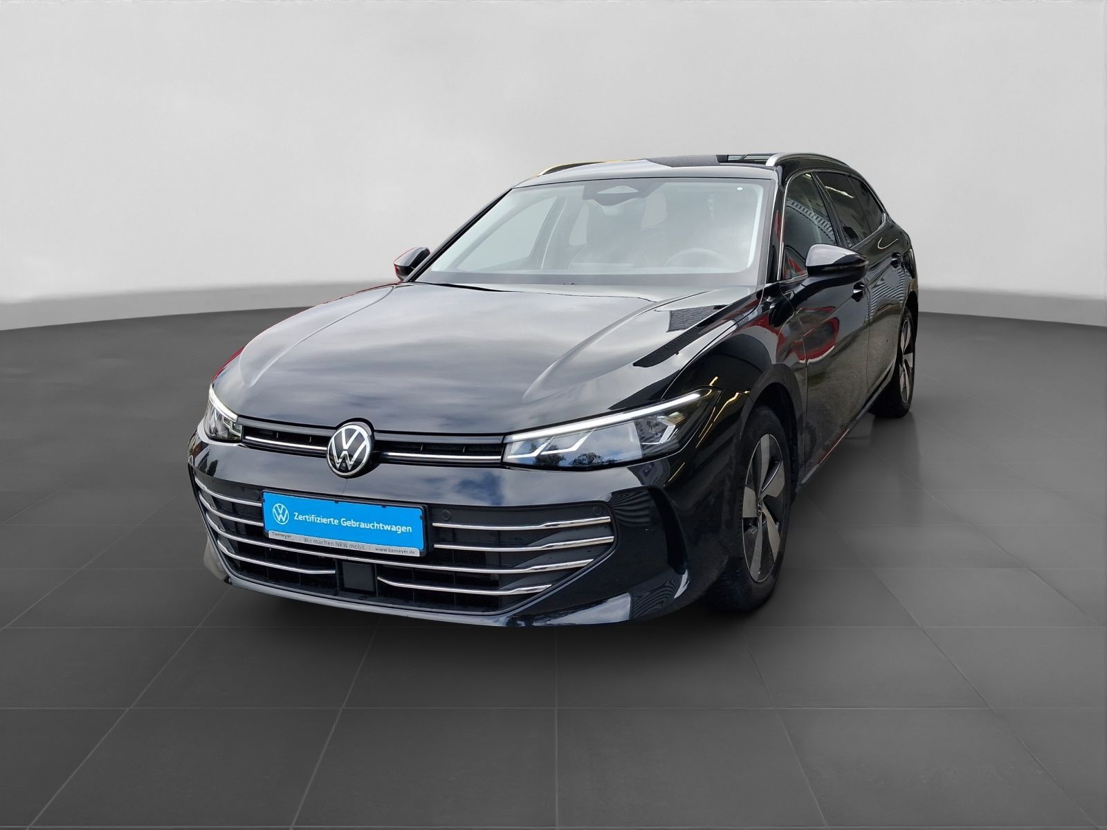 Volkswagen Passat Variant 1.5 TSI DSG BUSINESS IQ.DRIVE AHK foto 2
