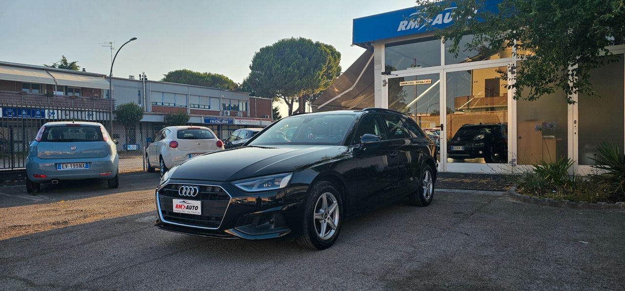 Audi A4 Avant 35 TDI/163 CV S tronic line editio