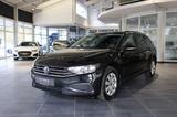 Volkswagen Passat Variant 1,5 TSI ANHÄNGERKUPPLUNG  - Volkswagen Passat aus 2022